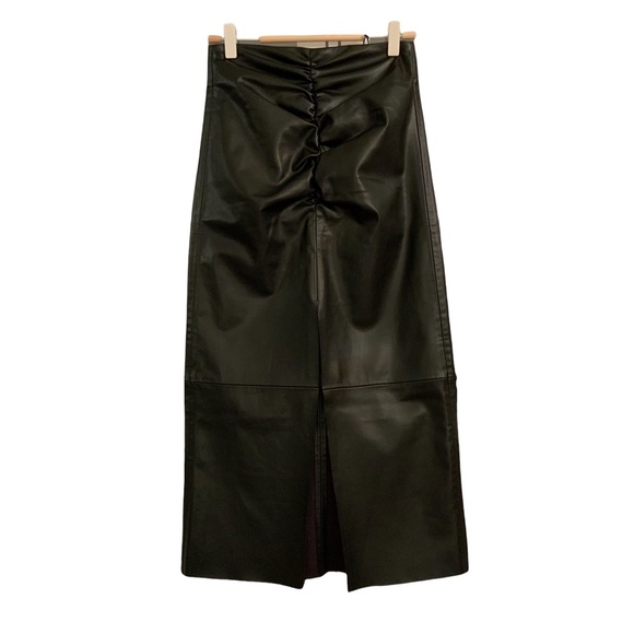 Zara Faux Leather Pencil Skirt in solid Black size XS new with tag